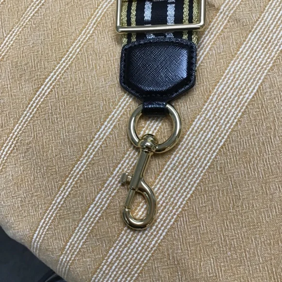 MARC JACOBS CAMERA BAG STRAP - MISSING CLASP - Picture 3 of 4